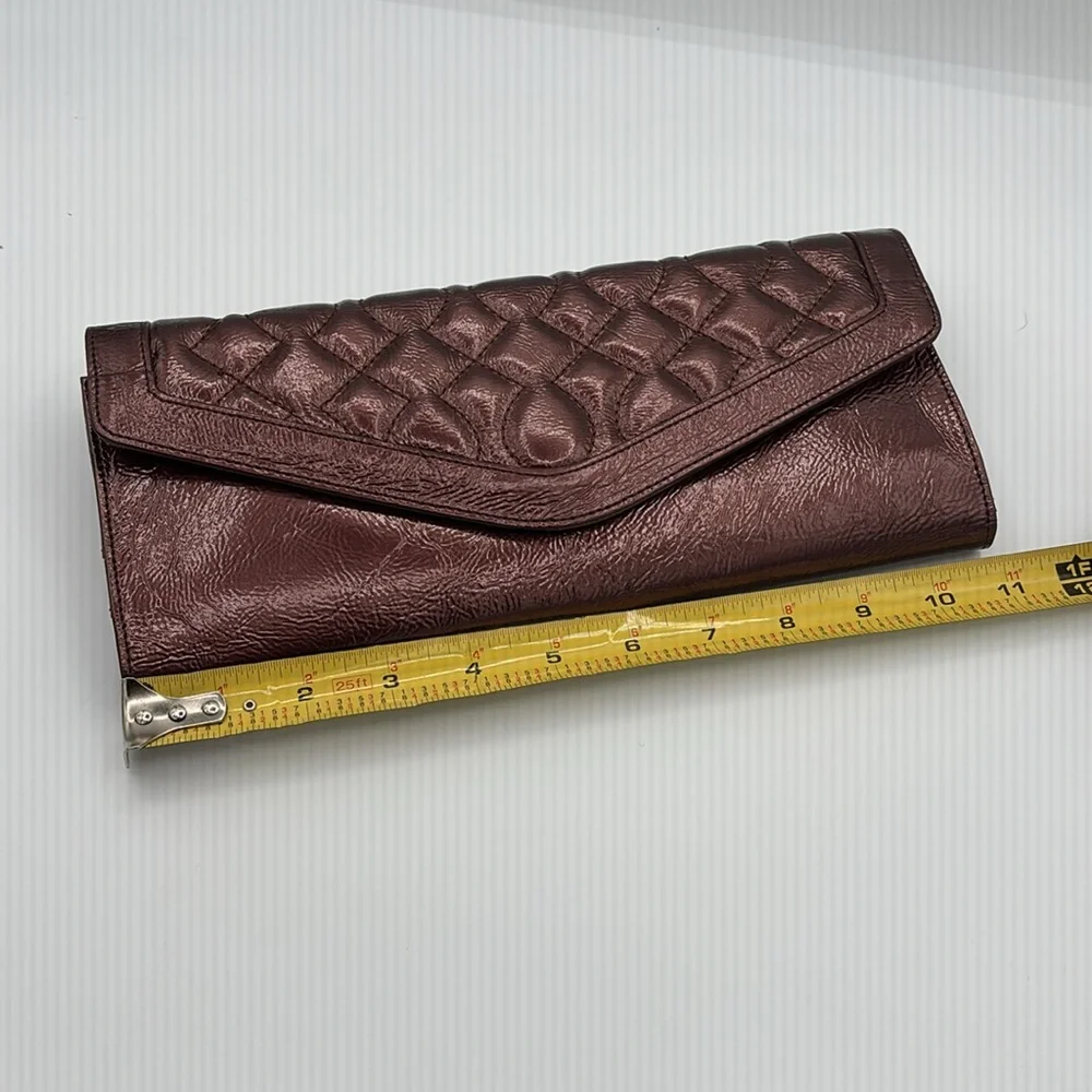 NWOT Hobo International Quilted Patent Leather Clutch Wristlet Organizer Bronze